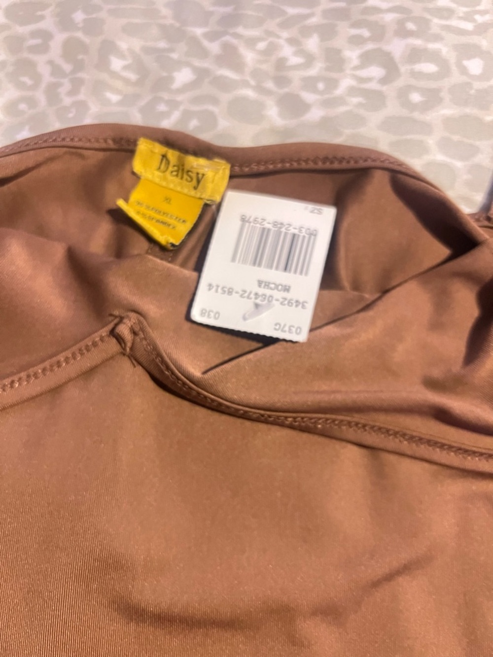 Daisy Brown Satin-Look dresses